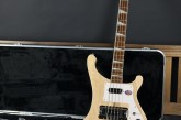 Rickenbacker 2024 4003 Mapleglo-1.jpg